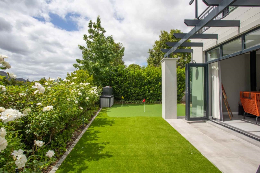 4 Bedroom Property for Sale in Val De Vie Estate Western Cape